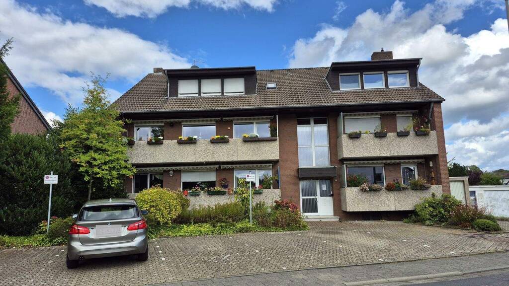 Haus zum Kauf 1.050.000 € 14 Zimmer 424 m² 714 m² Grundstück Karlsforster Straße 25 Kaarst-Nord/West Kaarst 41564