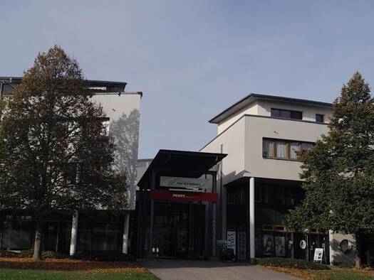 Wohnung zur Miete 430 € 72 m² Rudolf-Breitscheid-Staße 15d Heinrichsort Lichtenstein 09350