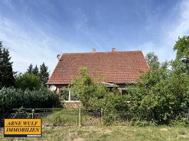 Einfamilienhaus zum Kauf 115.000 € 4 Zimmer 116,7 m² 10.374 m² Grundstück Primank Primank 19372