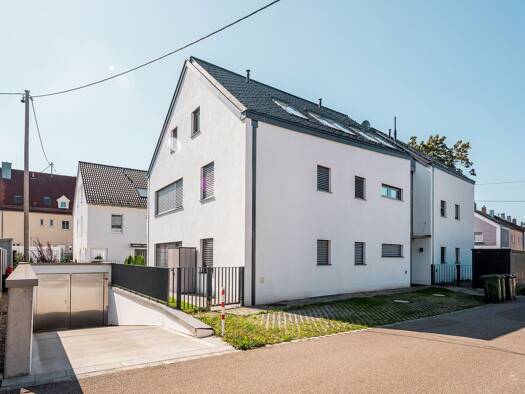 Wohnung zur Miete 1.430 € 3 Zimmer 88,5 m² 1. Geschoss frei ab 01.09.2026 Hammerschmiede Hammerschmiede 86169
