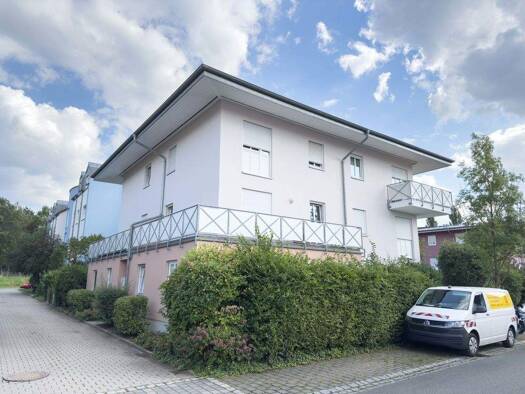 Wohnung zur Miete 460 € 2 Zimmer 61 m² frei ab 01.03.2026 Dörfles-Esbach 96487