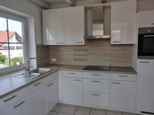 Maisonette zur Miete 1.085 € 4 Zimmer 107 m² Geschoss 1/2 frei ab 01.04.2026 Großmehring 85098