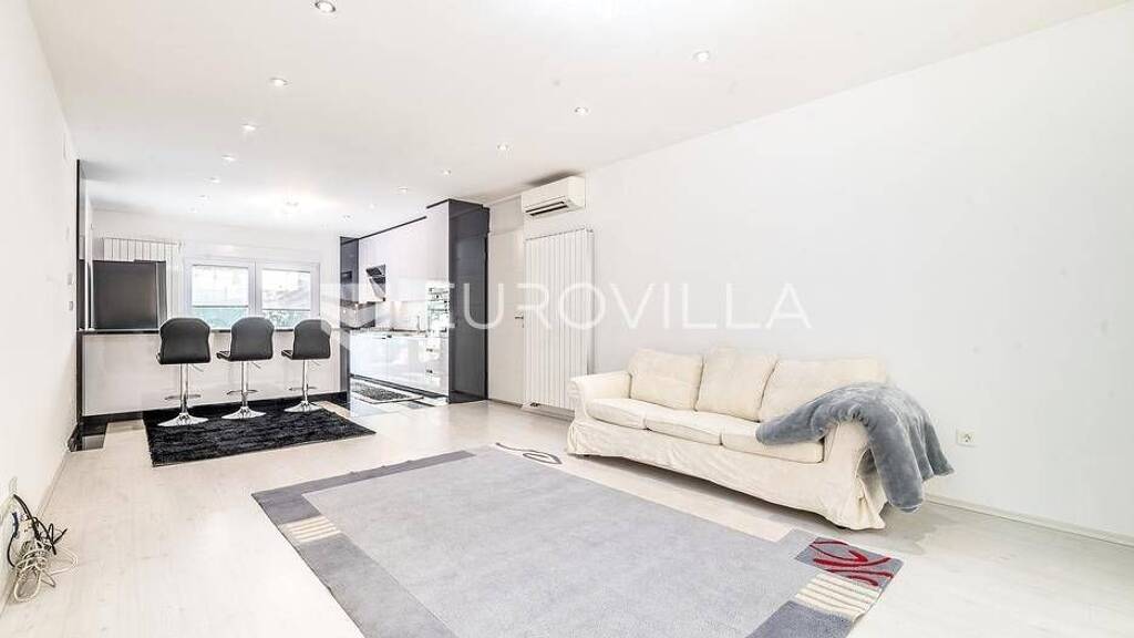 Wohnung zur Miete 2.300 € 3 Zimmer 226 m² Buconjiceva Tuskanac 10000