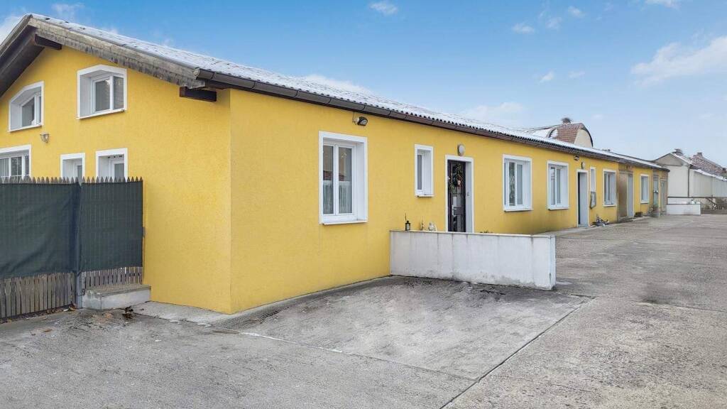 Mehrfamilienhaus zum Kauf als Kapitalanlage geeignet 465 m² 1.442 m² Grundstück Herzogenburg 3130