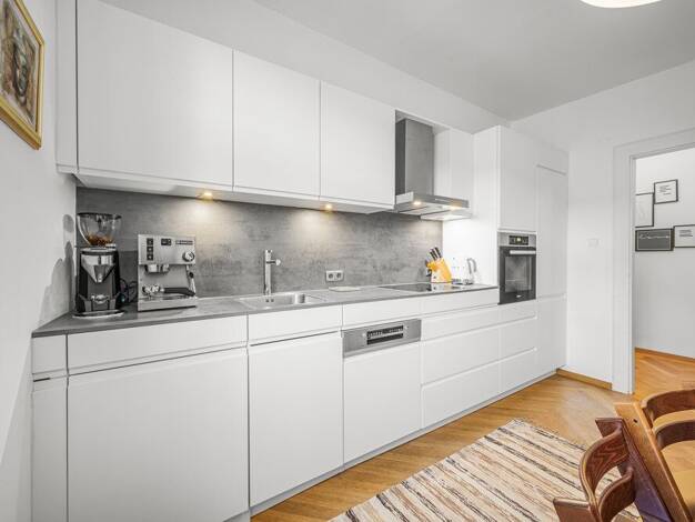 Wohnung zum Kauf 698.000 € 2 Zimmer 67,3 m² Geschoss 4/5 frei ab sofort Au-Haidhausen München 81675
