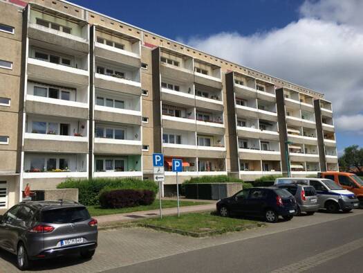 Wohnung zur Miete 387 € 2 Zimmer 61,5 m² 2. Geschoss Hamburger Ring 18 Anklam Anklam 17389