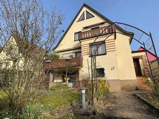 Einfamilienhaus zum Kauf 425.000 € 8 Zimmer 105 m² 323 m² Grundstück Ebersbach Ebersbach (Fils) 73061