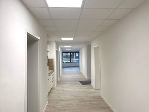 Bürofläche zur Miete provisionsfrei 5 € 3 Zimmer 83,4 m² Bürofläche Chausseestraße 2 Groß Gaglow Cottbus 03051