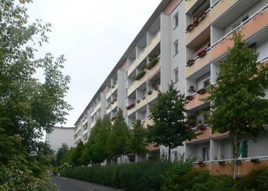 Wohnung zur Miete 302 € 3 Zimmer 56,4 m² 3. Geschoss Dr.-Salvador-Allende-Straße 4 Bad Salzungen Bad Salzungen 36433