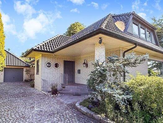 Einfamilienhaus zum Kauf 560.000 € 5 Zimmer 165 m² 807 m² Grundstück Bad Schwartau 23611