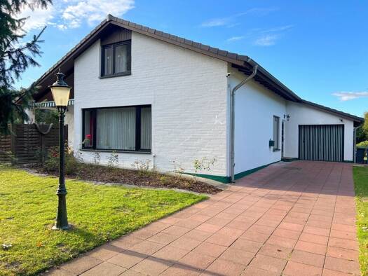 Einfamilienhaus zum Kauf 539.000 € 4 Zimmer 113 m² 1.181 m² Grundstück Pinneberg 25421