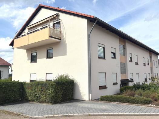 Wohnung zum Kauf 130.000 € 3 Zimmer 65,8 m² 2. Geschoss Mainhardt Mainhardt 74535