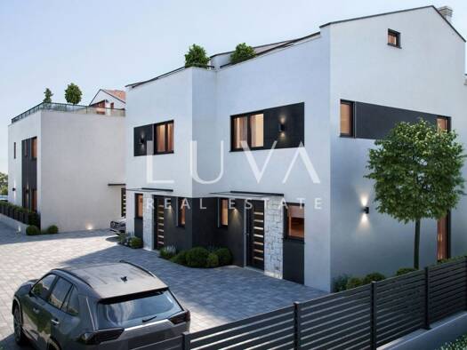Haus zum Kauf 550.000 € 4 Zimmer 126 m² Poreč 52440
