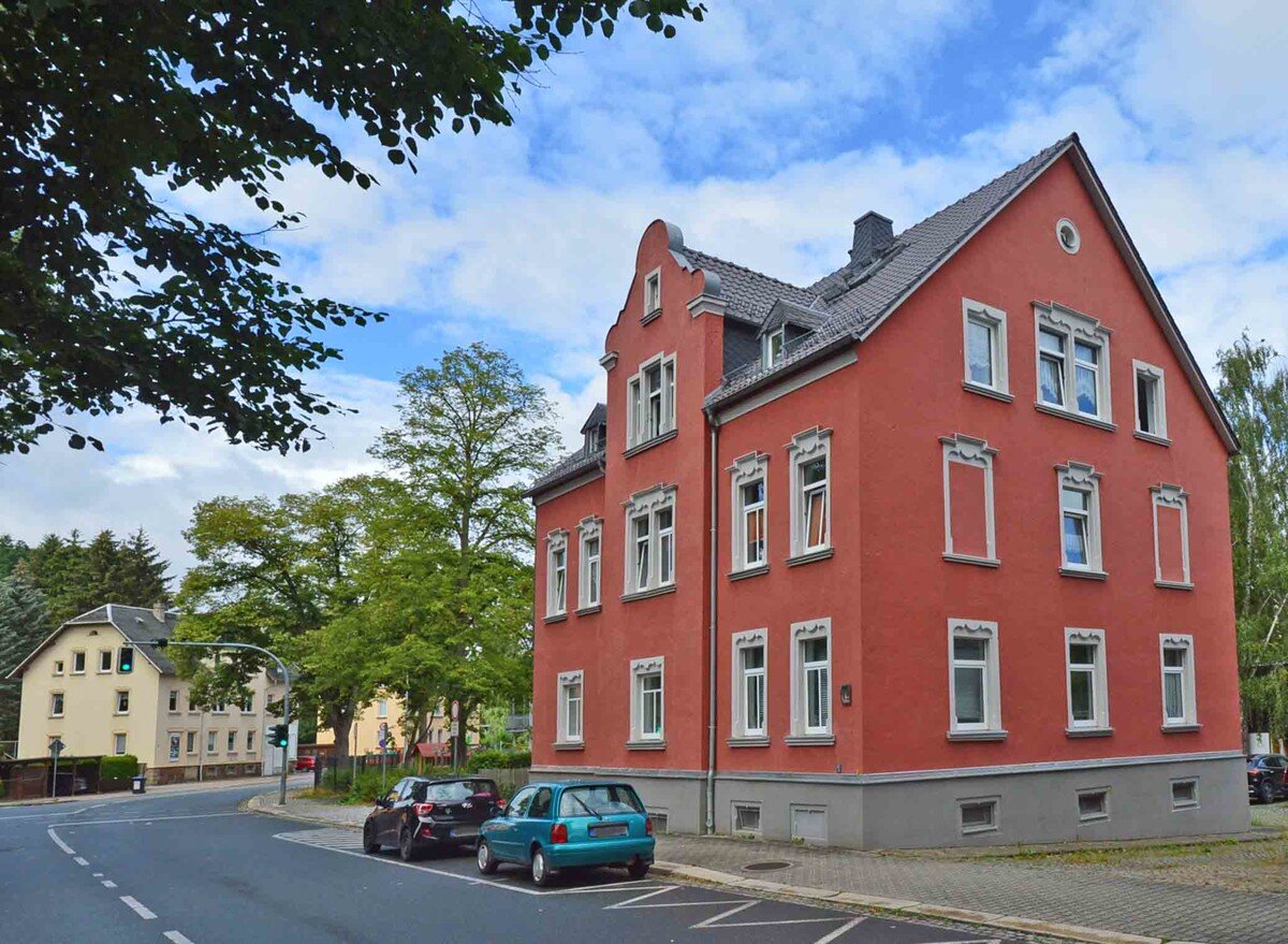 Mehrfamilienhaus zum Kauf 385.000 € 334 m²<br/>Wohnfläche 1.200 m²<br/>Grundstück Reichenbrand 860 Chemnitz / Reichenbrand 09117