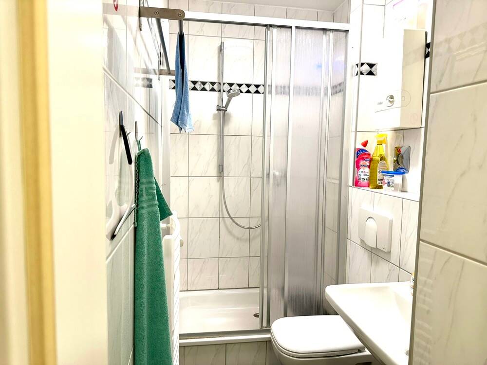 Property thumbnail 6