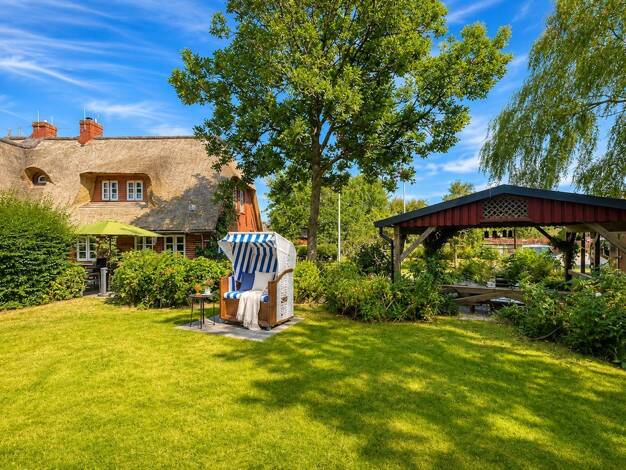 Ferienhaus zum Kauf 990.000 € 7 Zimmer 182 m² 850 m² Grundstück Oevenum 25938