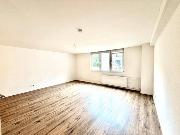Wohnung zur Miete 662 € 1 Zimmer 41,4 m² frei ab 24.08.2026 Taubengasse 19 Altstadt-Süd Innenstadt 50676