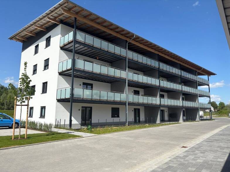 Wohnung zur Miete 695 € 2 Zimmer 65,1 m² 1. Geschoss frei ab 01.07.2025 Bahnhofstraße 11 Eggenfelden Eggenfelden 84307