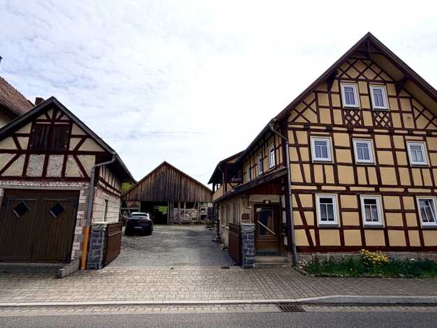 Einfamilienhaus zum Kauf 175.000 € 7 Zimmer 187,3 m² 2.000 m² Grundstück Holzhausen Bad Colberg-Heldburg 98663