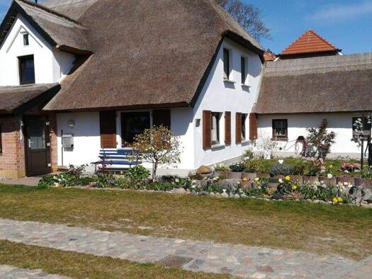 Einfamilienhaus zum Kauf 649.000 € 8 Zimmer 230 m² 544 m² Grundstück Niehagen Ahrenshoop 18347