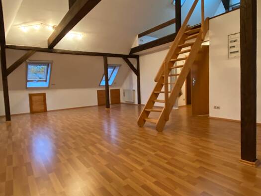 Studio zur Miete 520 € 1 Zimmer 68 m² Geschoss 3/3 frei ab 01.01.2026 Stendal 39576