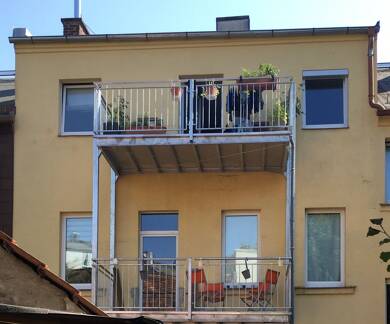 Wohnung zur Miete 700 € 3 Zimmer 96 m² Geschoss 2/2 frei ab 15.08.2025 Westend Hof 95028