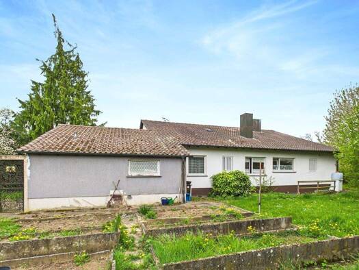 Einfamilienhaus zum Kauf 411.000 € 9 Zimmer 228,8 m² 1.011 m² Grundstück Mühlacker 75417