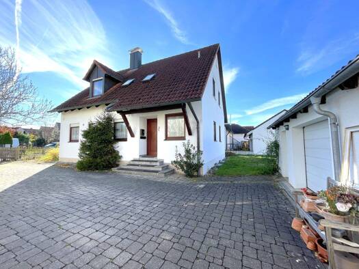 Einfamilienhaus zum Kauf 594.000 € 5 Zimmer 143,3 m² 399 m² Grundstück Aichach 86551