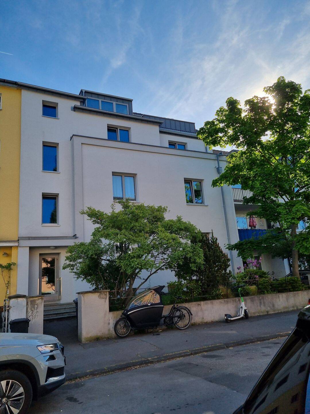 Property thumbnail 3