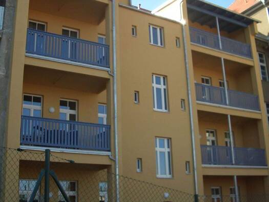 Wohnung zum Kauf als Kapitalanlage geeignet 85.500 € 2 Zimmer 68 m² Carl-von-Ossietzky-Straße 17 Südstadt Görlitz 02826
