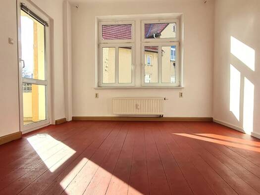 Wohnung zur Miete 750 € 3 Zimmer 83 m² Geschoss 1/2 frei ab 01.03.2026 Saalweg 1 Lobeda Jena 07747