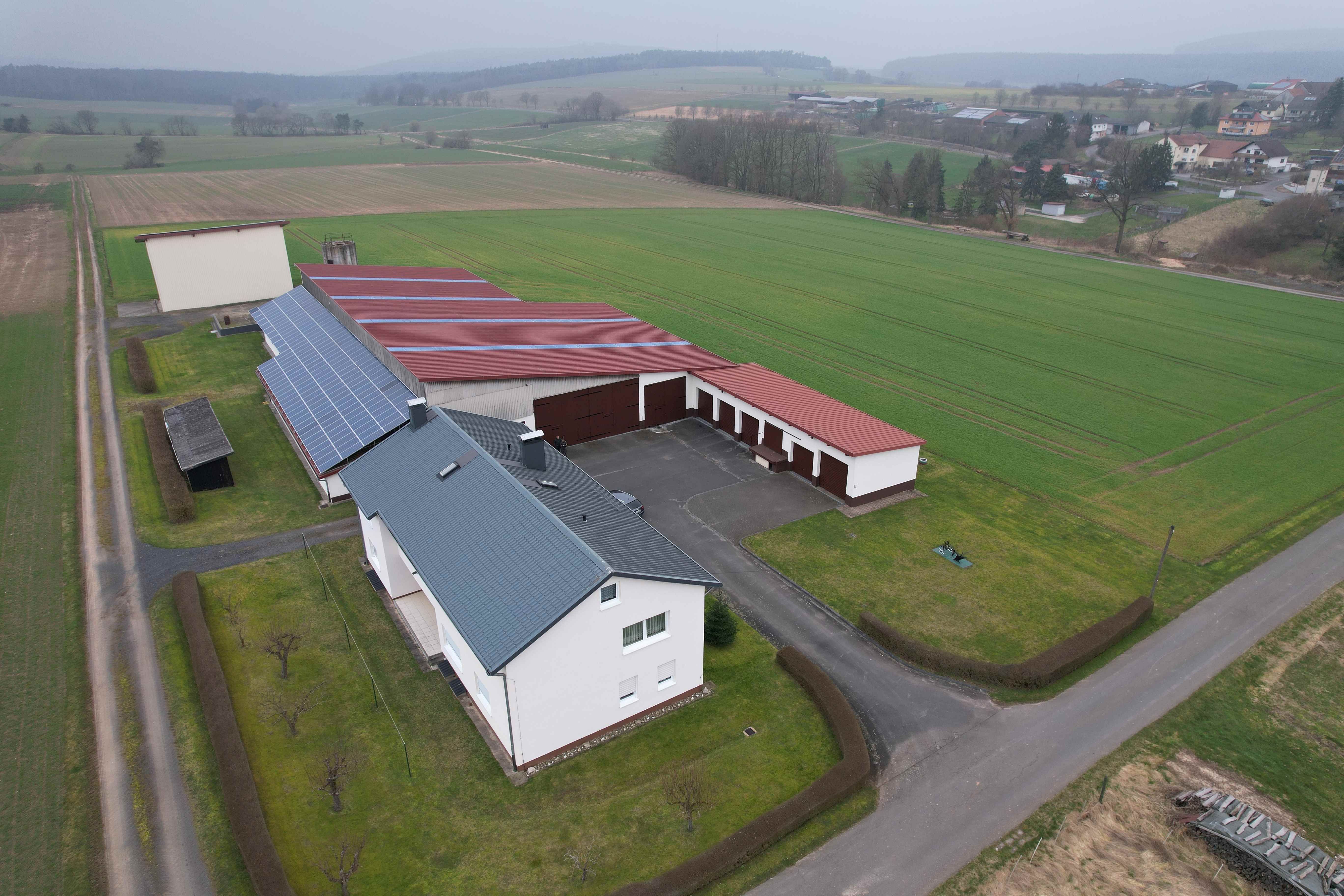 Bauernhof zum Kauf 1.200.000 € 260 m²<br/>Fläche 32.800 m²<br/>Grundstück Lingelbach Alsfeld 36304