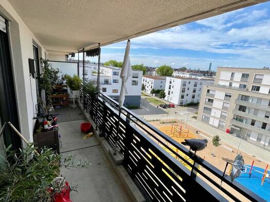 Wohnung zur Miete 1.399 € 3 Zimmer 94 m² 5. Geschoss frei ab 16.11.2025 Am Gatherhof 43E Rath Düsseldorf 40472
