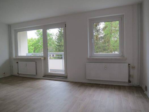 Wohnung zur Miete 360 € 3 Zimmer 59,2 m² 2. Geschoss Lindemannstraße 22 Gotha 99867