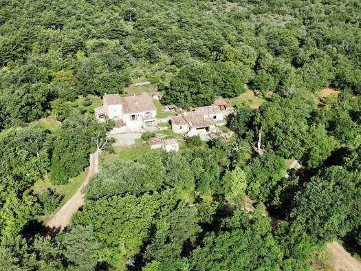 Einfamilienhaus zum Kauf 1.250.000 € 11 Zimmer 225 m² 65.000 m² Grundstück Bauduen 83630