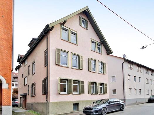 Haus zum Kauf 749.000 € 14 Zimmer 256 m² 210 m² Grundstück Stuttgart / Untertürkheim 70327