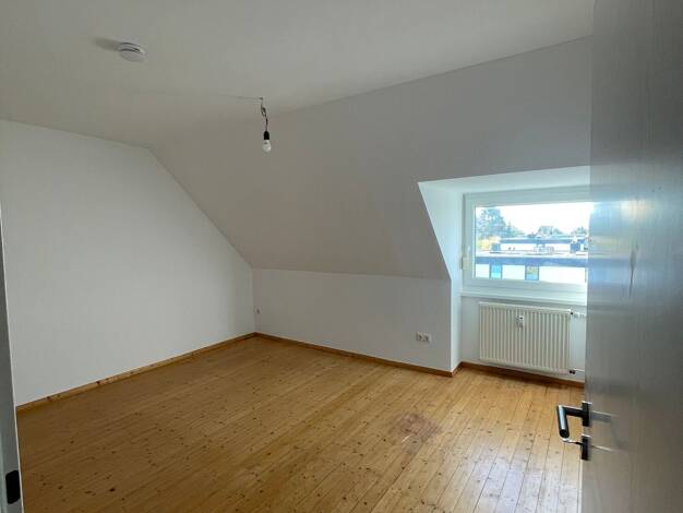 Rohdachboden zur Miete 600 € 2,5 Zimmer 50 m² 2. Geschoss Meckenheim Meckenheim 53340