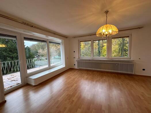 Terrassenwohnung zur Miete 1.300 € 3 Zimmer 85 m² Geschoss 2/2 frei ab sofort Oberrad Frankfurt am Main 60599