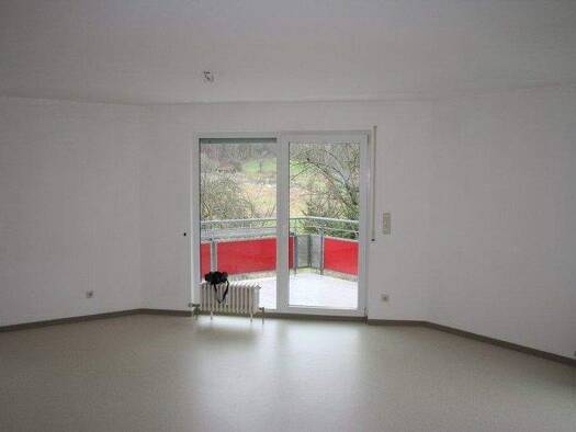 Wohnung zur Miete 570 € 1,5 Zimmer 60 m² 1. Geschoss frei ab 01.05.2026 Neckarelz Mosbach 74821