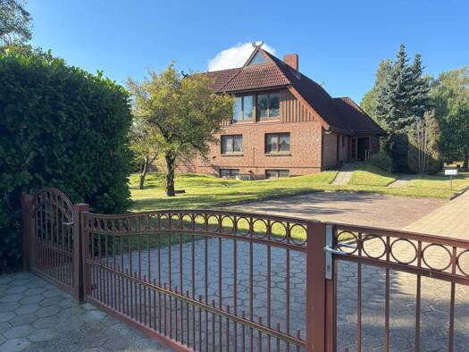 Einfamilienhaus zum Kauf 469.000 € 4 Zimmer 200 m² 1.000 m² Grundstück frei ab sofort Bultweg 6 Winsen Winsen (Luhe) 21423