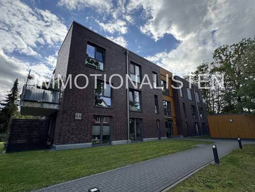 Wohnung zur Miete 636 € 2 Zimmer 65,4 m² frei ab 01.10.2026 Warstade Hemmoor 21745