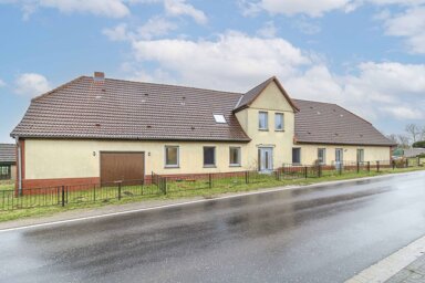 Einfamilienhaus zum Kauf 190.000 € 8 Zimmer 208,2 m² 3.872,2 m² Grundstück Neu Wokern Groß-Wokern 17166