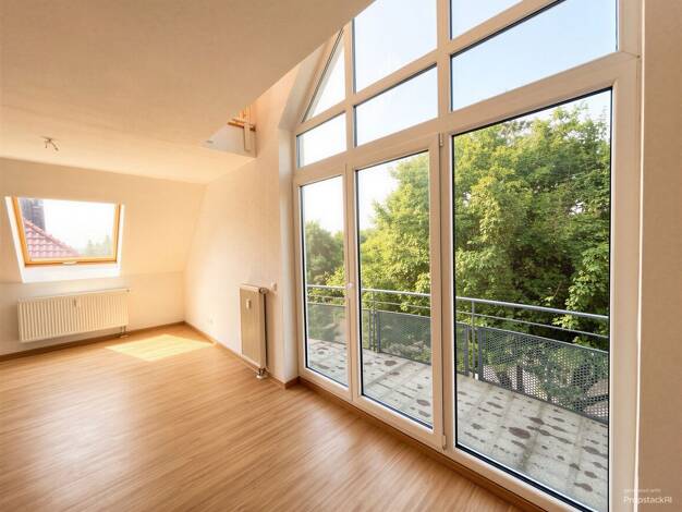 Wohnung zum Kauf 129.900 € 1,5 Zimmer 47 m² 2. Geschoss Pappritz Ortschaft Schönfeld-Weißig 01328