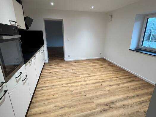 Wohnung zur Miete 1.000 € 2,5 Zimmer 95 m² frei ab 01.11.2026 Wasserliesch 54332