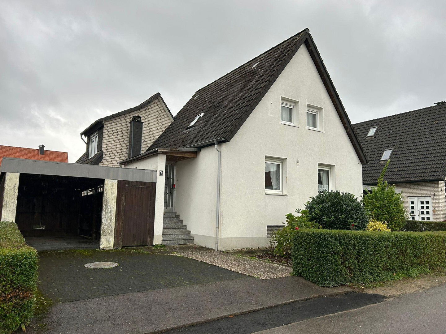 Einfamilienhaus zum Kauf provisionsfrei 217.000 € 6 Zimmer 144 m² 650 m² Grundstück Paul Gerhard Straße 3 Lage Lage 32791