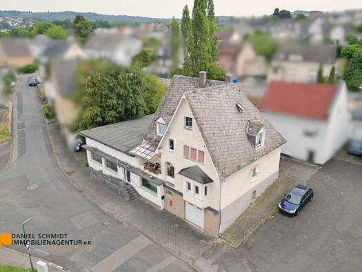 Haus zum Kauf 249.000 € 8 Zimmer 204 m² 1.036 m² Grundstück Scheuerfeld 57584