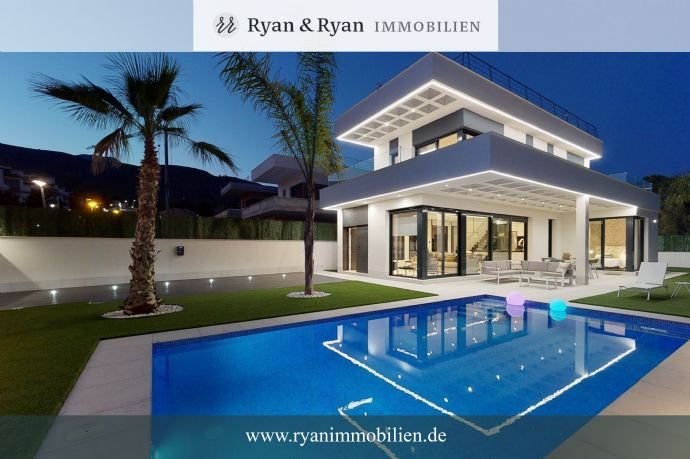 Villa zum Kauf 744.000 € 4 Zimmer 145 m²<br/>Wohnfläche 282 m²<br/>Grundstück Finestrat 03509