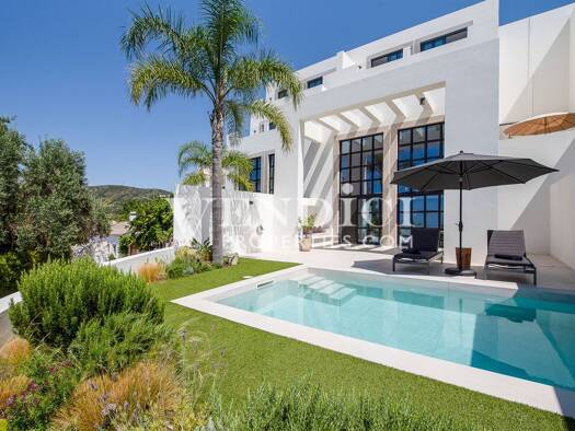 Haus zum Kauf 2.050.000 € 343 m² 123 m² Grundstück Santa Bárbara De Nexe 8005