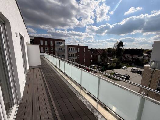 Penthouse zur Miete - Erstbezug 970 € 2 Zimmer 75,6 m² 3. Geschoss frei ab sofort Theodor-Heuss-Straße Kernstadt Süd Peine 31226