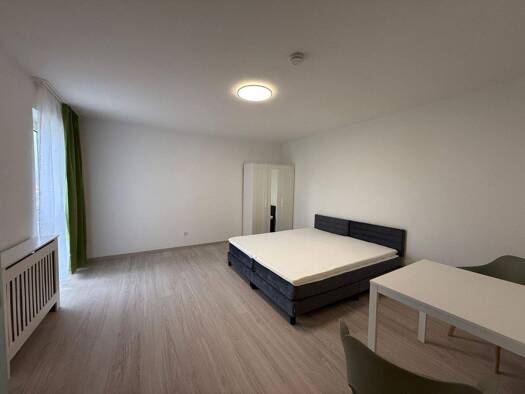 Wohnung zur Miete 700 € 1 Zimmer 27,8 m² 4. Geschoss frei ab sofort Gerhart-Hauptmann 11 Bruck Erlangen 91058